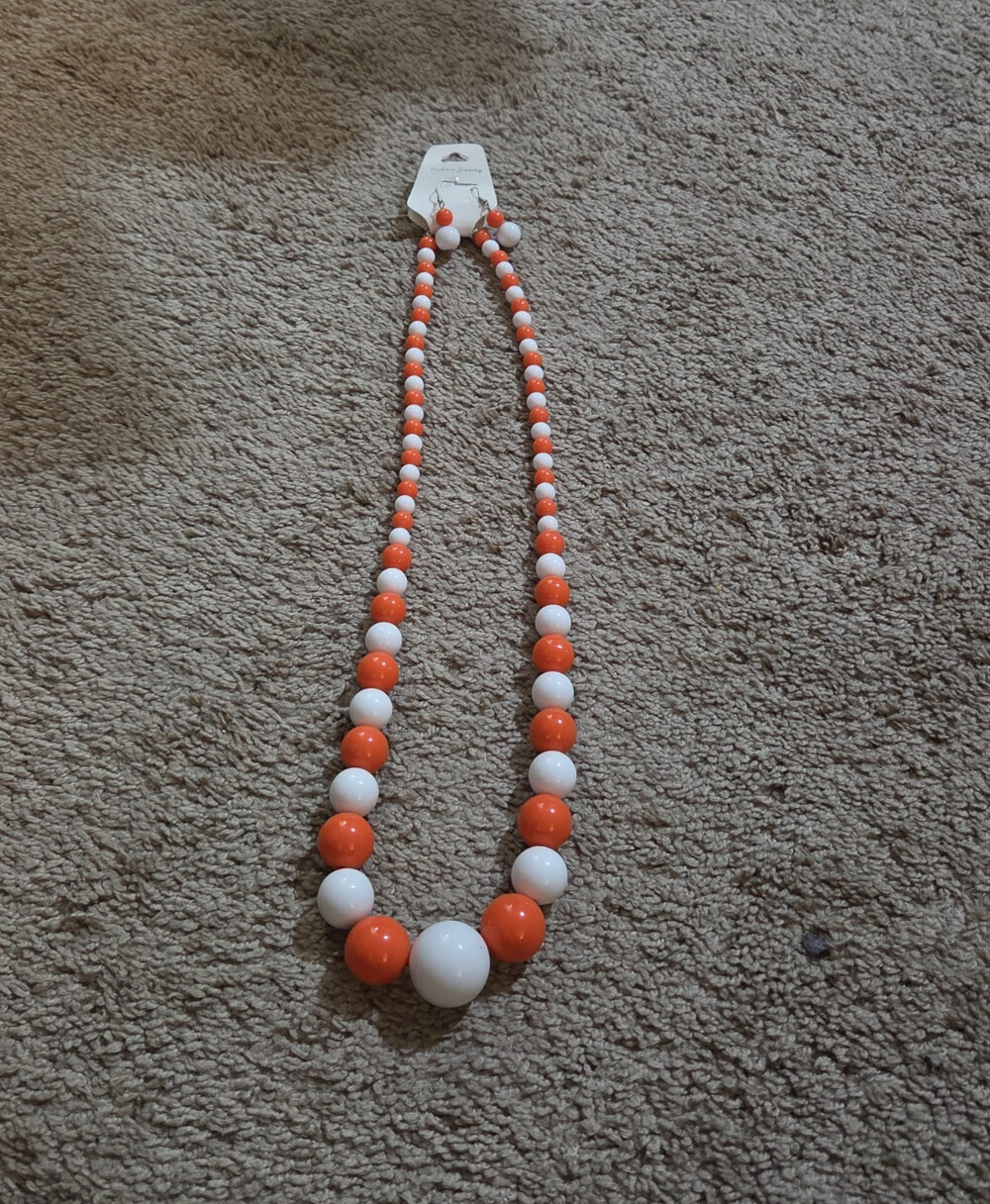 Unbranded Chunky Bubblegum Bead Necklace Earring Set Orange White Retro